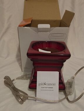 Gold Canyon Deep Burgundy Glass Warmer